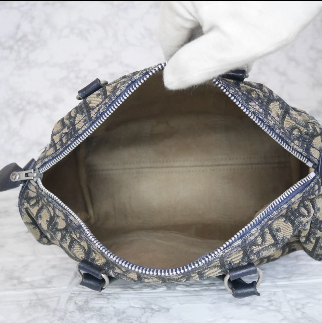 Recently sourced vintage bag 4